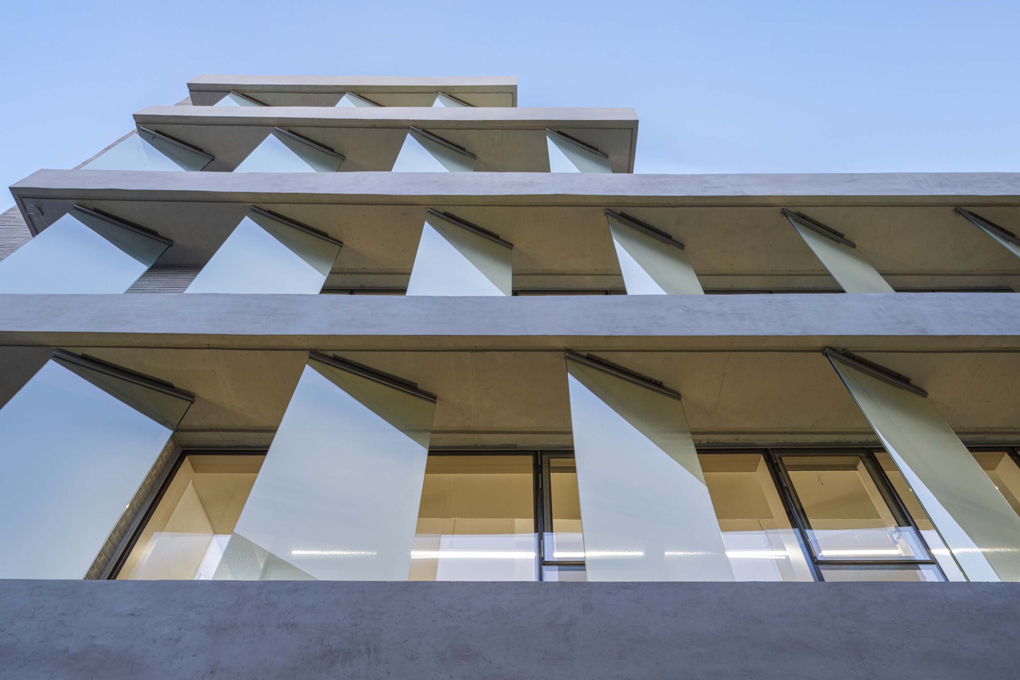 Nonhyun 169 by See Architects