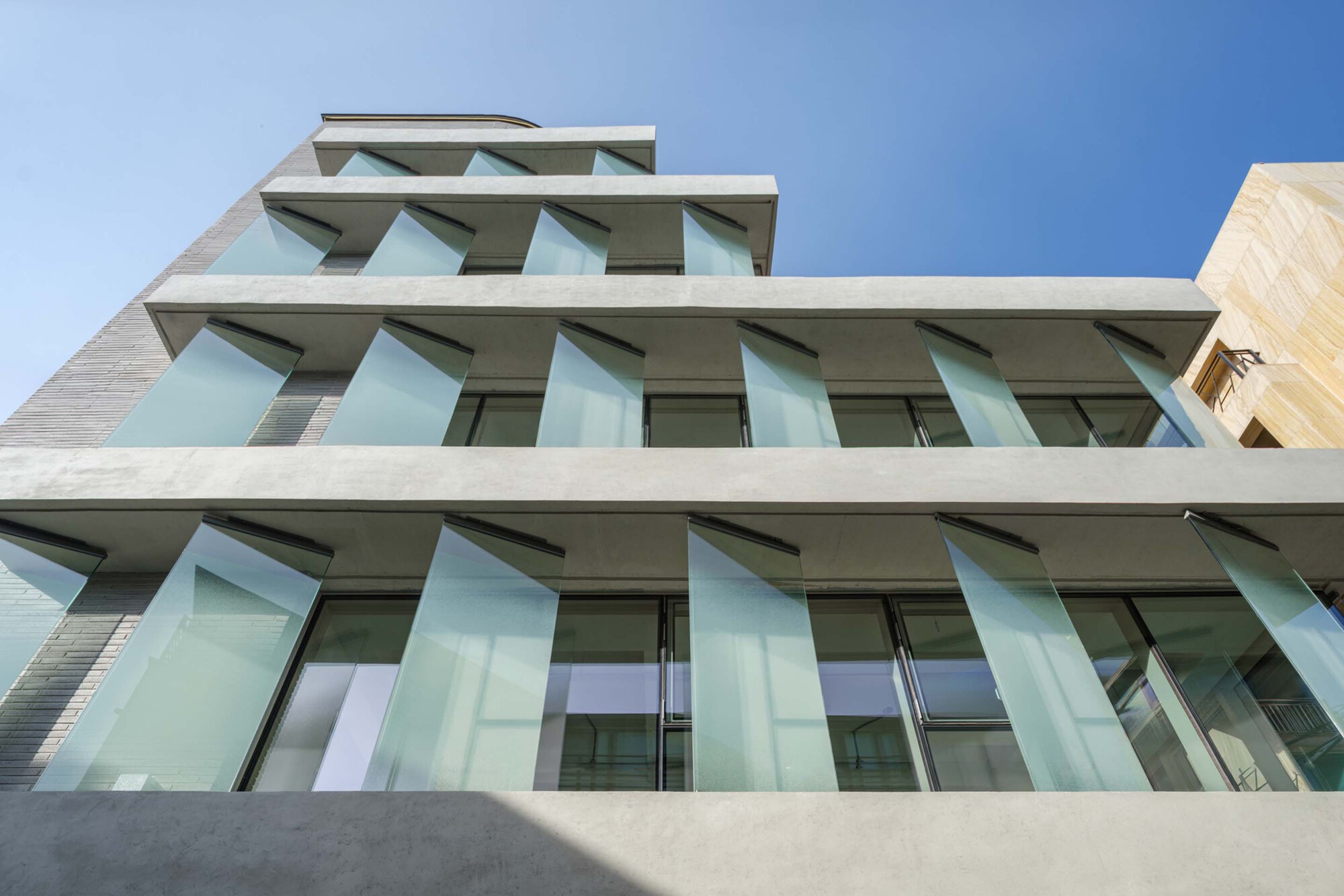 Nonhyun 169 by See Architects